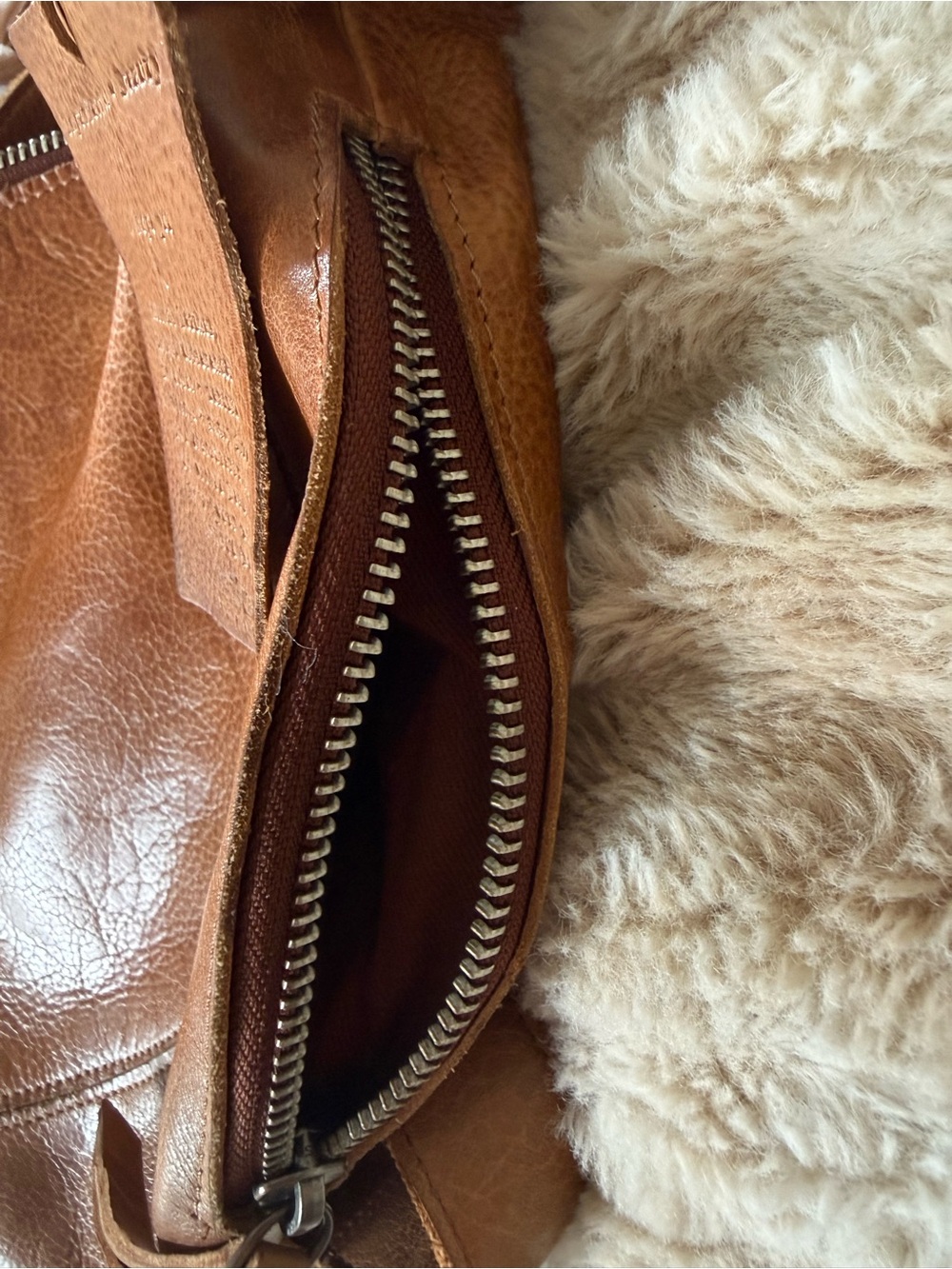 Latico Callie Cognac Tan Leather Hobo Bag - Versatile Everyday Shoulder Bag - Picture 14 of 14